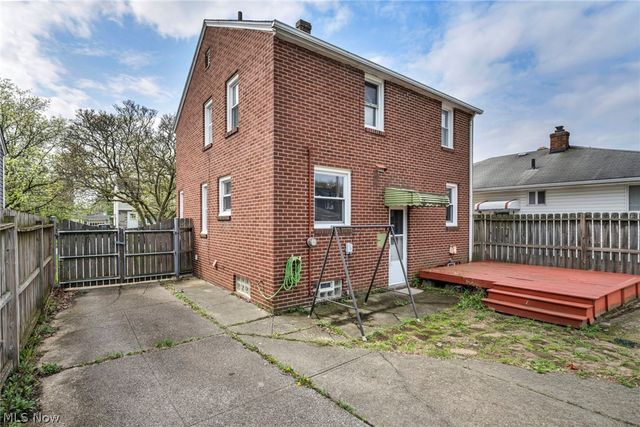 14018 Liberty Avenue, Cleveland, OH 44135