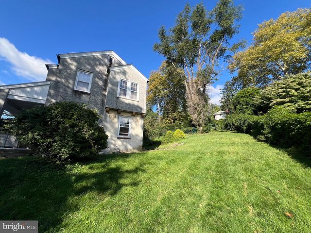 505 HILL AVE, Reading, PA 19606