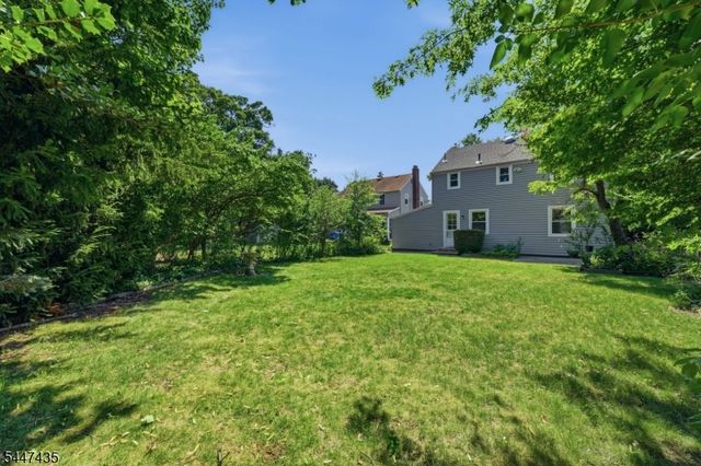 21 Wagner St, Bloomfield Twp., NJ 07003