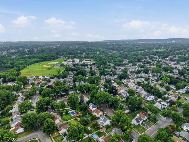 21 Wagner St, Bloomfield Twp., NJ 07003