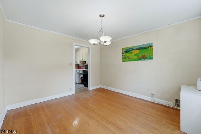 21 Wagner St, Bloomfield Twp., NJ 07003