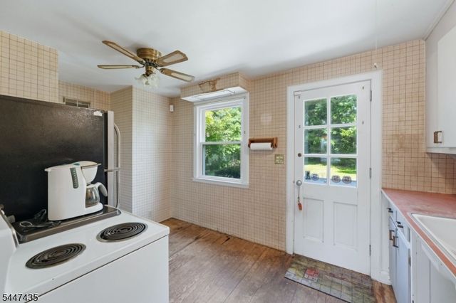 21 Wagner St, Bloomfield Twp., NJ 07003