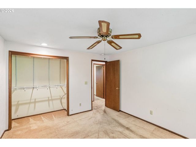 9637 Sw 62ND Ave, Portland, OR 97219