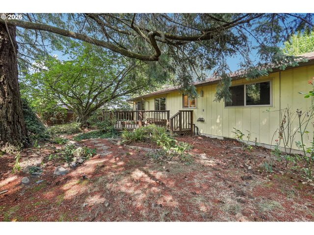 9637 Sw 62ND Ave, Portland, OR 97219