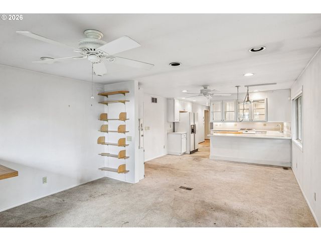 9637 Sw 62ND Ave, Portland, OR 97219