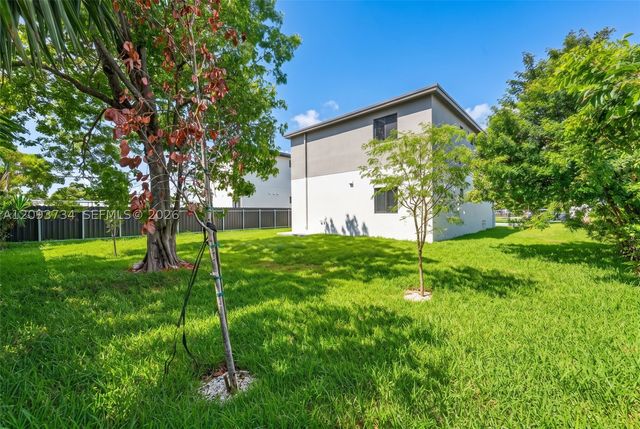 2109 NW 65 ST, Unincorporated Dade, FL 33147