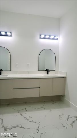 2106 E 13th ST, Lehigh Acres, FL 33972