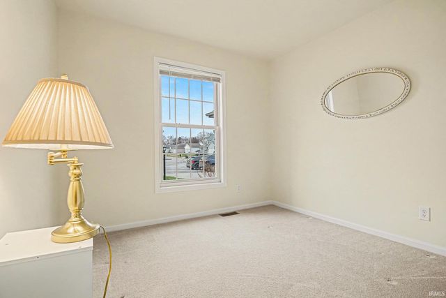 4438 Field Gate Drive, South Bend, IN 46628