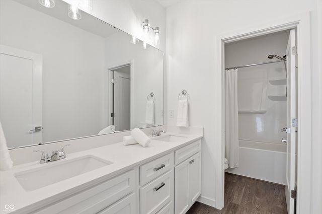 1358 Avondale Drive, Westfield, IN 46074