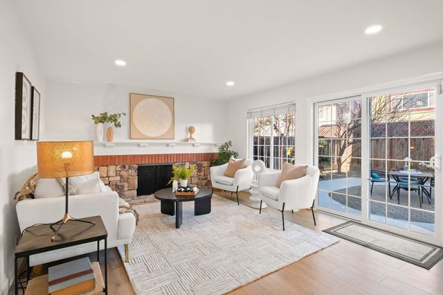 35686 Chaplin Dr, Fremont, CA 94536