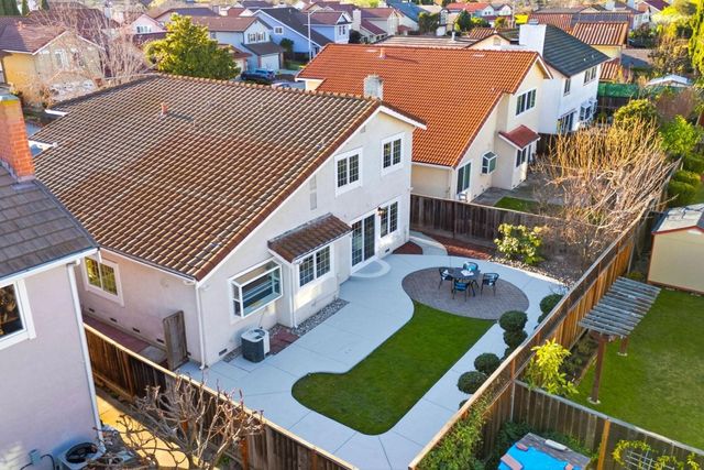 35686 Chaplin Dr, Fremont, CA 94536