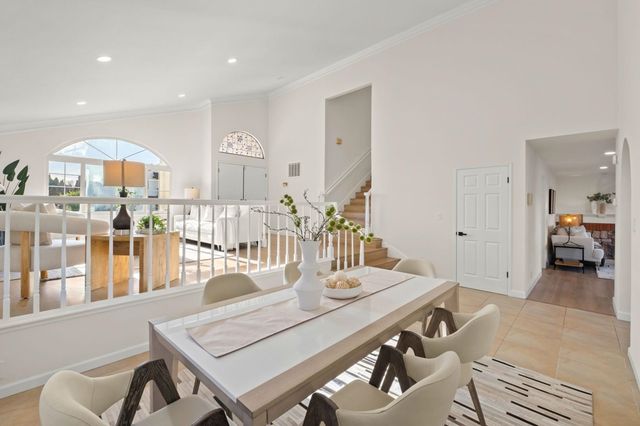 35686 Chaplin Dr, Fremont, CA 94536