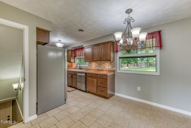 517 Kilkenny Road, Kingsport, TN 37664