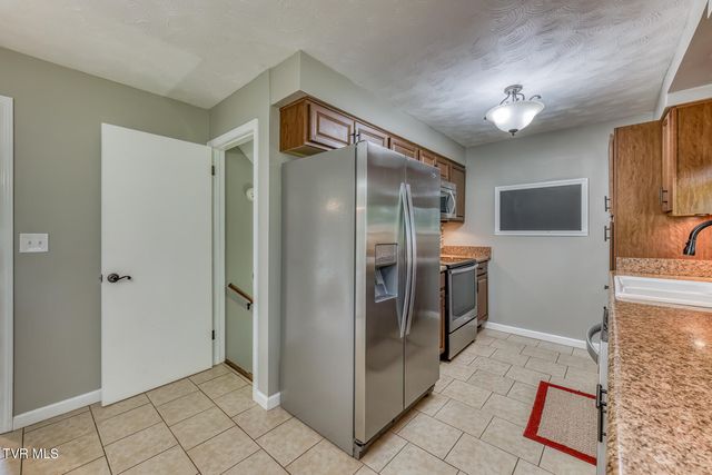 517 Kilkenny Road, Kingsport, TN 37664