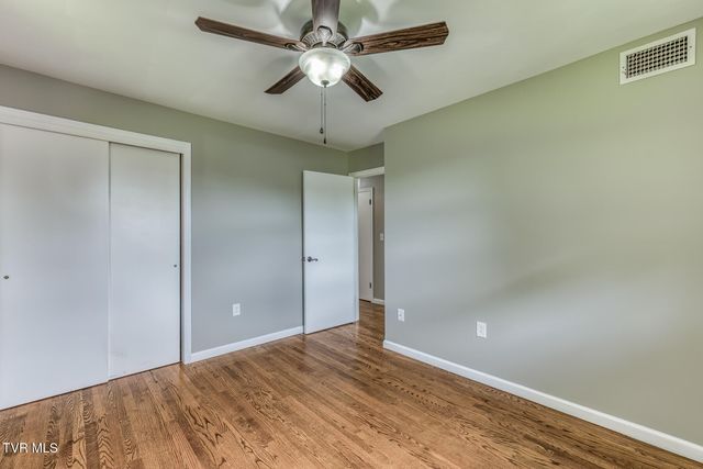 517 Kilkenny Road, Kingsport, TN 37664