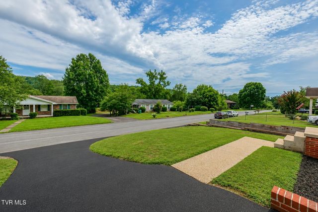 517 Kilkenny Road, Kingsport, TN 37664