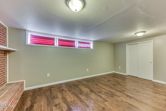 517 Kilkenny Road, Kingsport, TN 37664