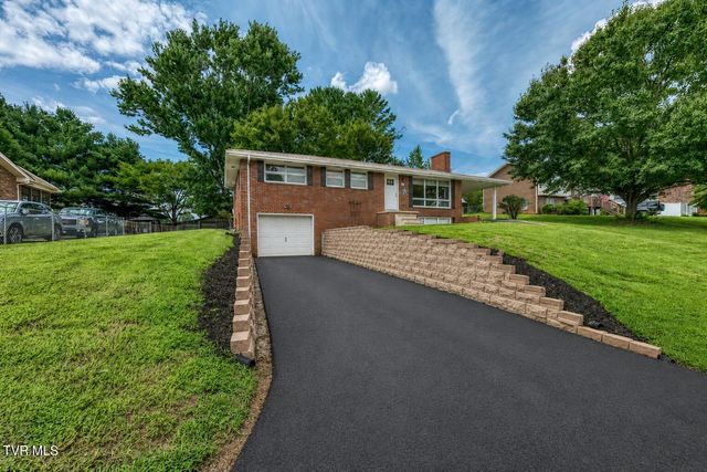 517 Kilkenny Road, Kingsport, TN 37664