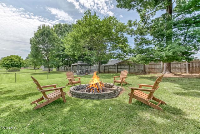517 Kilkenny Road, Kingsport, TN 37664