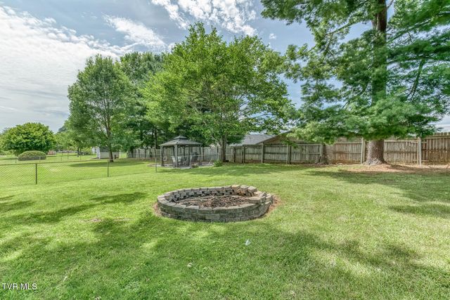 517 Kilkenny Road, Kingsport, TN 37664