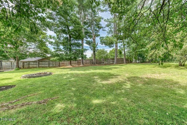517 Kilkenny Road, Kingsport, TN 37664