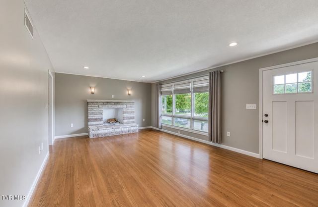 517 Kilkenny Road, Kingsport, TN 37664