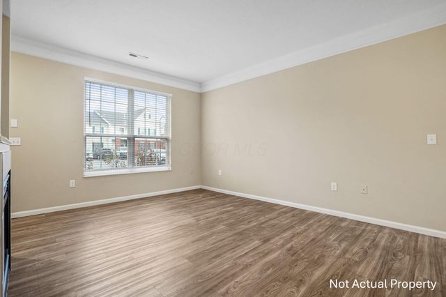 4918 Stratford Pine Lane, Dublin, OH 43016