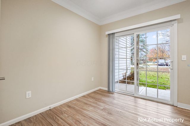 4918 Stratford Pine Lane, Dublin, OH 43016