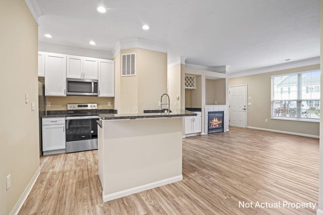 4918 Stratford Pine Lane, Dublin, OH 43016