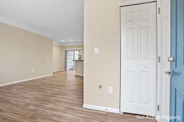 4918 Stratford Pine Lane, Dublin, OH 43016