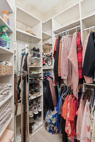 3033 N Caves Valley Path, Lecanto, FL 34461