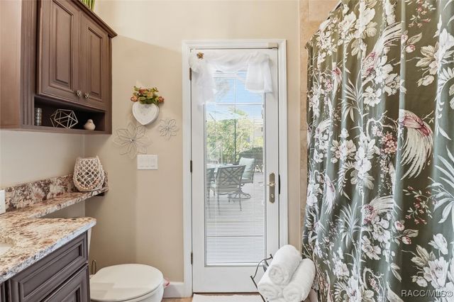 3033 N Caves Valley Path, Lecanto, FL 34461