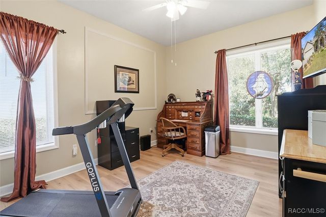 3033 N Caves Valley Path, Lecanto, FL 34461