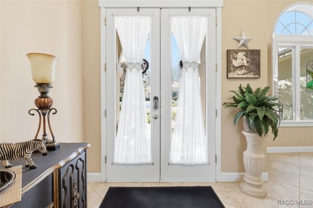 3033 N Caves Valley Path, Lecanto, FL 34461