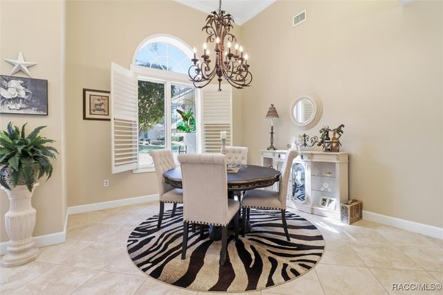 3033 N Caves Valley Path, Lecanto, FL 34461