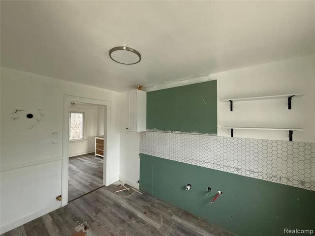 13310 Maiden Street, Detroit, MI 48213