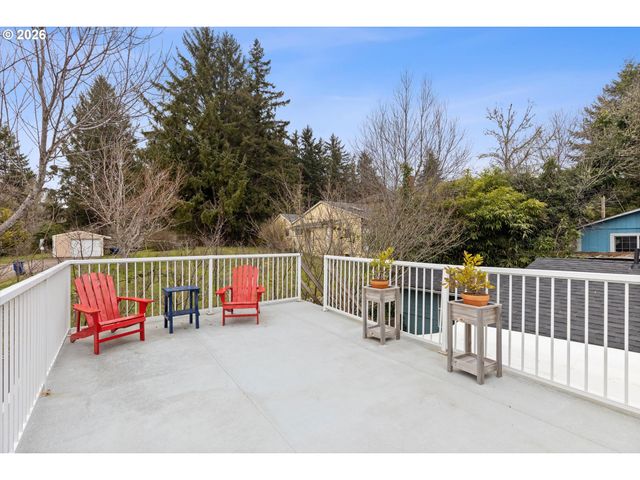 4976 Ne K Ave, Neotsu, OR 97364