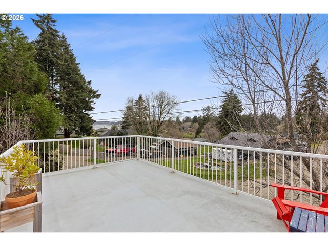 4976 Ne K Ave, Neotsu, OR 97364