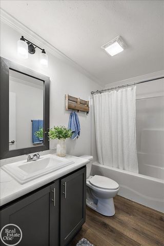 4101 Sugar Maple Run, Flint, MI 48506