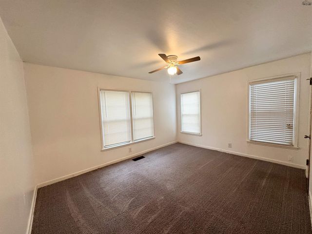 3912 GAYLE AVENUE, Wichita Falls, TX 76308