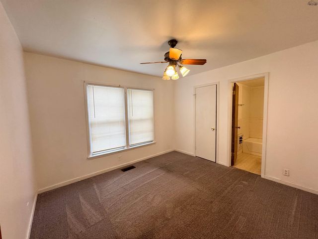 3912 GAYLE AVENUE, Wichita Falls, TX 76308