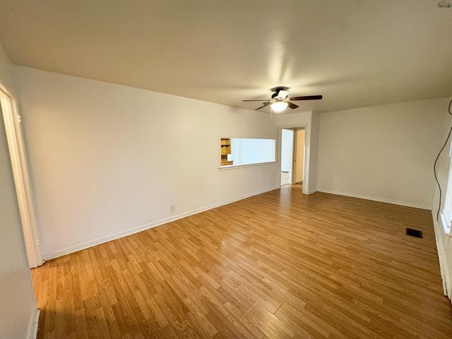 3912 GAYLE AVENUE, Wichita Falls, TX 76308