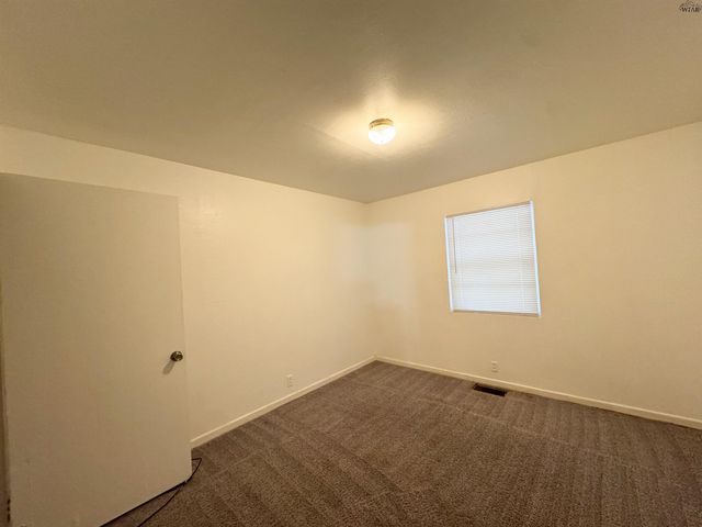 3912 GAYLE AVENUE, Wichita Falls, TX 76308