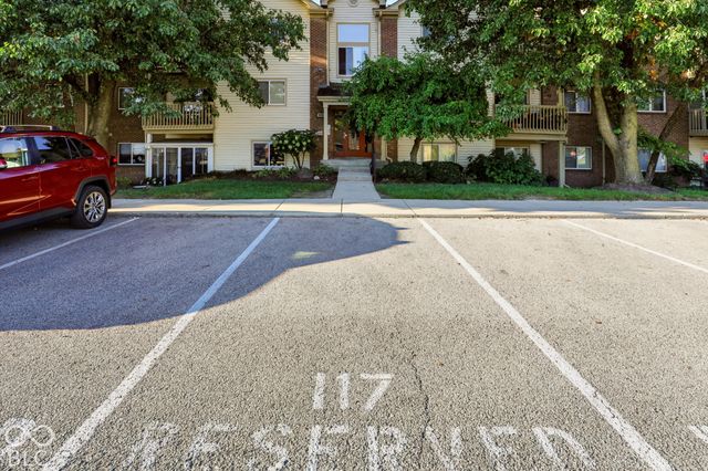 1057 Timber Creek Drive UNIT 2, Carmel, IN 46032