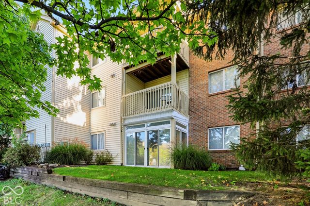 1057 Timber Creek Drive UNIT 2, Carmel, IN 46032
