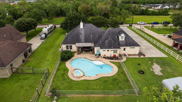 3514 Avenue D, Santa Fe, TX 77510