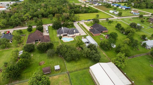 3514 Avenue D, Santa Fe, TX 77510