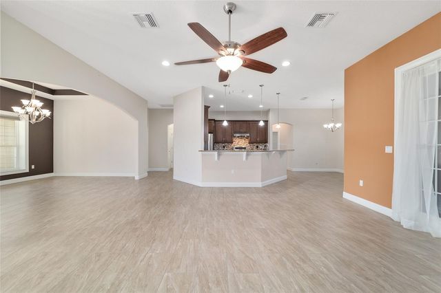 465 NE 155TH STREET ROAD, Citra, FL 32113