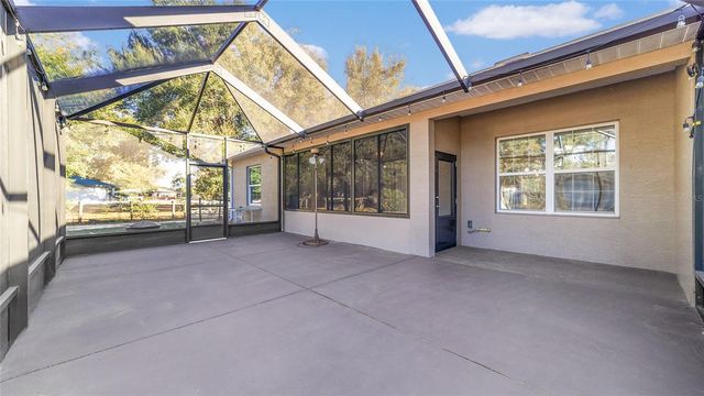 465 NE 155TH STREET ROAD, Citra, FL 32113