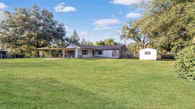 465 NE 155TH STREET ROAD, Citra, FL 32113